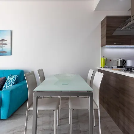 Sunny Penthouse Wterrace And Open Views Apartment St. Paul's Bay Exterior photo